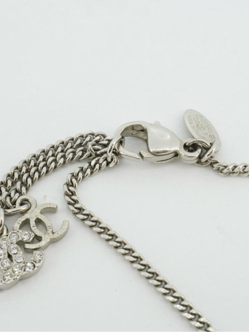 CHANEL Silver Crystal & Pearl Drop Necklace - Picture 4 of 4